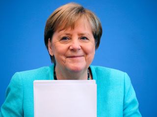 Канцлер Германии заявила, что не стремится угодить России