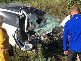 Автомобиль врезался в пассажирский автобус под ногинском