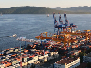 Грузооборот морских портов России за январь-май увеличился на 11,2%