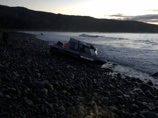 В Мурманске перевернулся катер, найдено тело одного из четырех пропавших