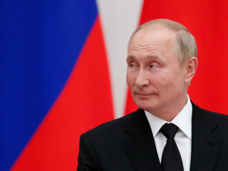 Песков: Путин взял телефон у помощника, чтобы проголосовать