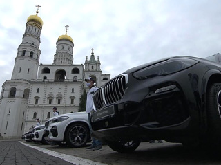 Медалистам Олимпиады вручили ключи от машин