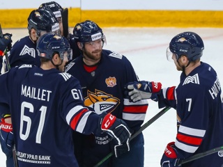 Уральское хоккейное дерби выиграл "Металлург"