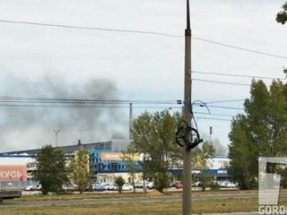 Густой дым: в Тольятти потушили пожар на площади 120 кв.м