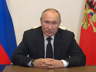 Путин дал ряд поручений по нацпроектам