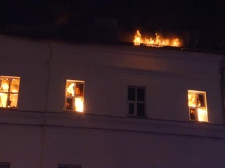 Пожар в общежитии Военного университета потушен, никто не пострадал