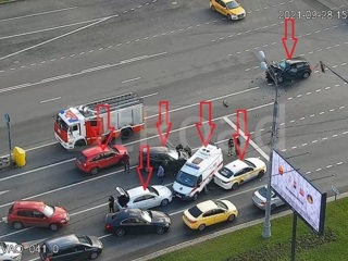 Массовое ДТП с участием скорой помощи произошло в Москве