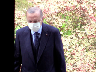 Куда пропала маска Эрдогана