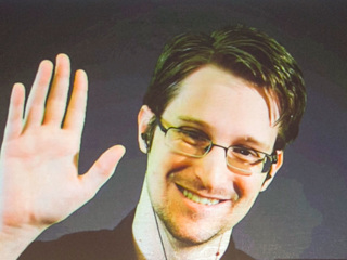Сноуден рассказал, как пришел к решению остаться в России