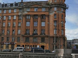 В Петербурге горит дом, построенный в начале ХХ века
