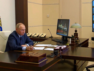 Мигрантам нужно знать русский язык, подчеркнул Путин
