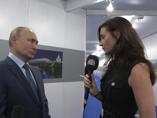 Доллар, энергетика, преемник: ответы Путина американской журналистке