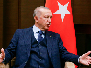 Эрдоган подписал указ об отставке министра финансов Турции