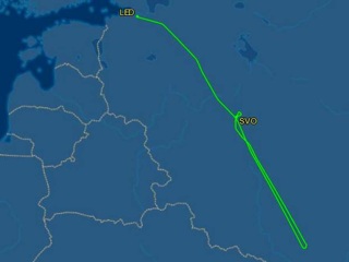 Sukhoi SSJ-100 совершил вынужденную посадку в Москве