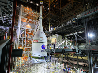 Космический корабль НАСА отправится на Луну в феврале 2022 года