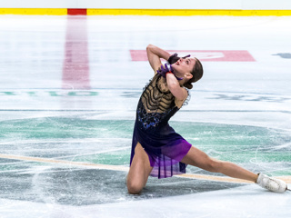 Фигуристка Самоделкина выиграла короткую программу этапа Кубка России