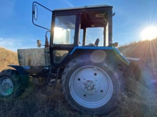 Жителя Саратовской области переехал собственный трактор