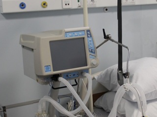 10 тонн жидкого кислорода передали военные больницам Крыма