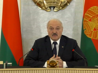 Лукашенко захотел в Крым: Москва и Минск подписали интеграционный декрет