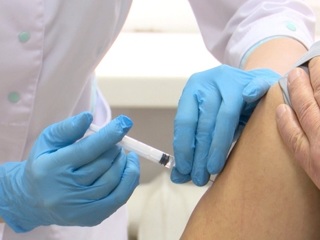 Военных Воронежской области прививают вакциной "КовиВак"