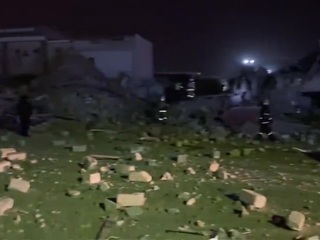Кафе в Актау разрушено взрывом, но пострадавших нет