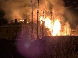 В Архангельске в результате пожара погибла семья из трех человек