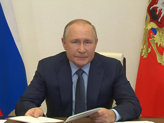 Путин раскритиковал бюрократию
