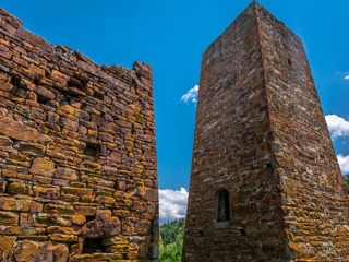 В Ингушетии благоустроили средневековый башенный комплекс