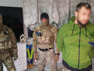 В Севастополе за вымогательство взятки задержан бывший чиновник