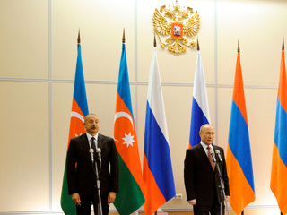 Год после соглашения: Путин на связи с Алиевым и Пашиняном