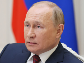 Изолировать Россию невозможно, уверен Путин