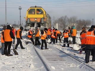 В Хабаровском крае локомотив столкнулся со скорой