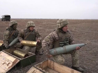 Диверсии в Крыму и наращивание группировки на Донбассе: военный психоз Украины