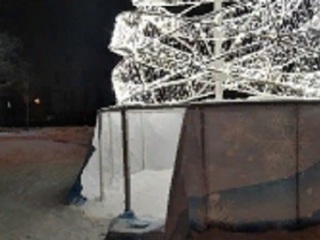 Новогодние украшения в Вологде испортили вандалы