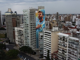 В Аргентине открыли 70-метровую фреску с изображением Месси