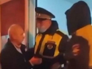 Пьяный судья из Симферополя оказал сопротивление инспекторам ДПС