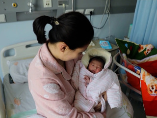 Потребуется не одно поколение: китайцы не спешат обзаводиться детьми