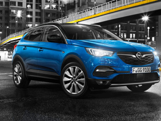 Opel запланировал обновить модельный ряд в России
