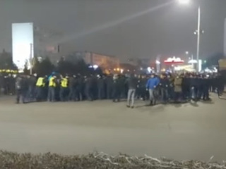 В Казахстане повышение цен на газ вызвало массовые протесты