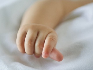 В Копейске младенца с синяками доставили в больницу. СК начал проверку