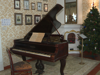 Иркутский музей декабристов получил в дар фамильный рояль Трубецких