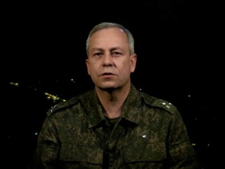 Эдуард Басурин: в зону конфликта в Донбассе стягивают тяжелую технику и боевиков