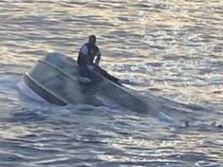 У берегов Флориды ищут пропавших пассажиров затонувшей лодки