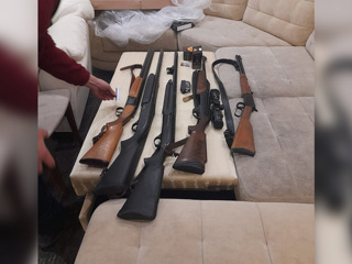 Дядя с племянником устроили стрельбу в квартире в Новосибирске