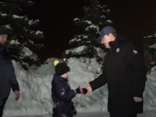 Губернатор встретился с мальчиком из Тольятти, который всю зиму чистит снег