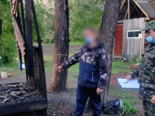 Житель Амурской области получил 11 лет тюрьмы за попытку сжечь знакомую с детьми