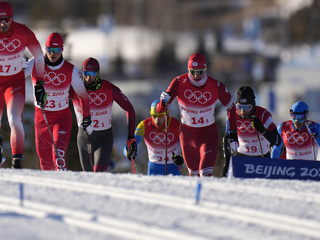 Лыжный марафон. Четверка россиян ведет морозную гонку