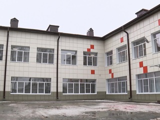 Более 450 млн рублей будет выделено на ремонт школ в Курской области в 2023 году