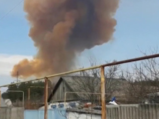 В Рубежном в результате обстрела ВСУ взорвалась цистерна с кислотой
