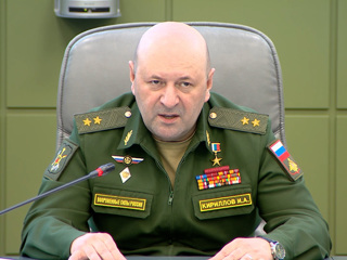 Украинский дрон сбросил на российских военнослужащих ампулы с химией